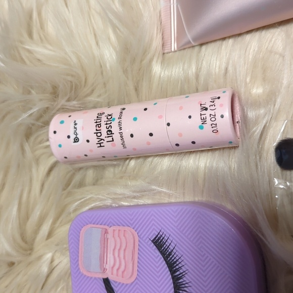 Makeup lot - Picture 7 of 7